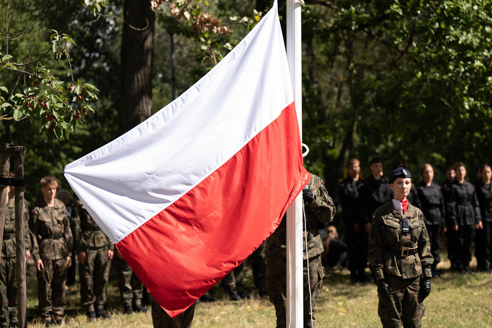 Uroczyste rozpoczęcie roku szkolnego i odsłonięcie tablicy poświęconej rtm. Witoldowi Pileckiemu – Katowice, 1 września 2026. Fot.: IPN Krzysztof Łojko