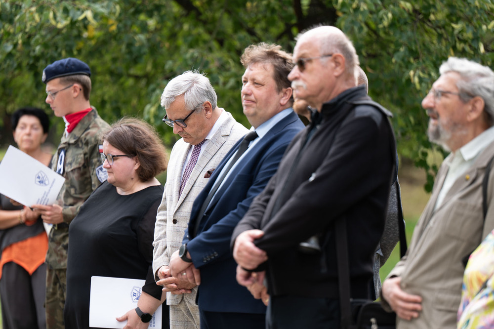 Uroczyste rozpoczęcie roku szkolnego i odsłonięcie tablicy poświęconej rtm. Witoldowi Pileckiemu – Katowice, 1 września 2026. Fot.: IPN Krzysztof Łojko