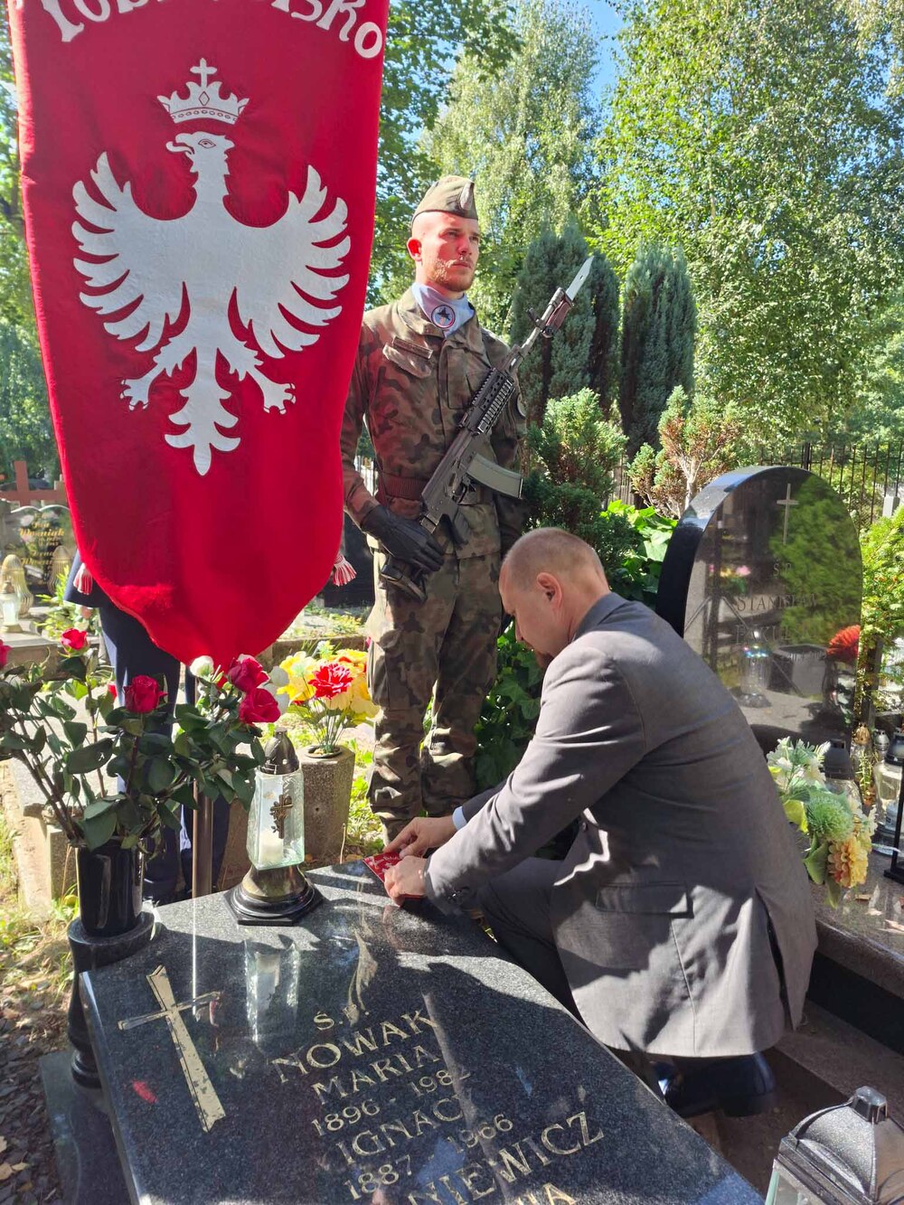 Uroczystość oznaczenia grobu dr. Ignacego Nowaka znakiem pamięci ,,Tobie Polsko” – Poznań, 15 września 2026. Fot.: dr Kacper Awzan, Oddział IPN w Poznaniu.