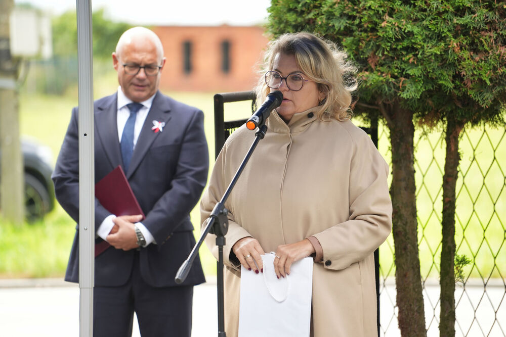 Uroczystość oznaczenia grobu powstańca śląskiego Waleriana Fajfera znakiem pamięci „Tobie Polsko”. Fot.: Ariel Brończyk