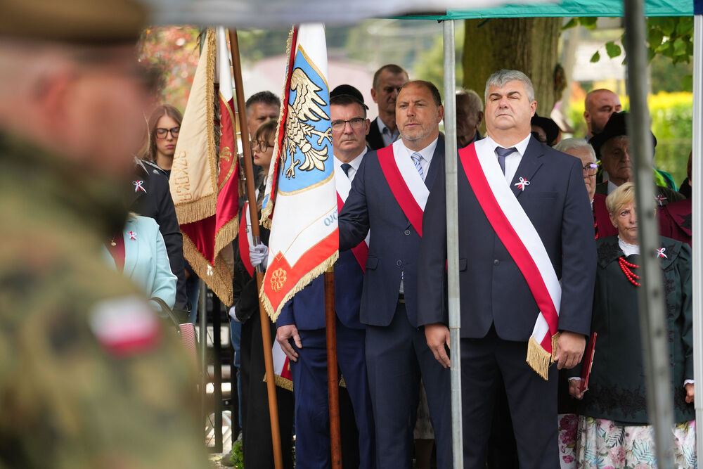 Uroczystość oznaczenia grobu powstańca śląskiego Waleriana Fajfera znakiem pamięci „Tobie Polsko”. Fot.: Ariel Brończyk