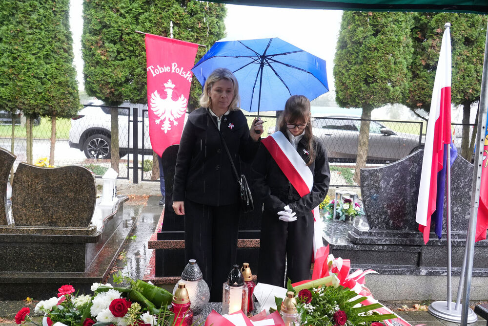 Uroczystość oznaczenia grobu powstańca śląskiego Waleriana Fajfera znakiem pamięci „Tobie Polsko”. Fot.: Ariel Brończyk