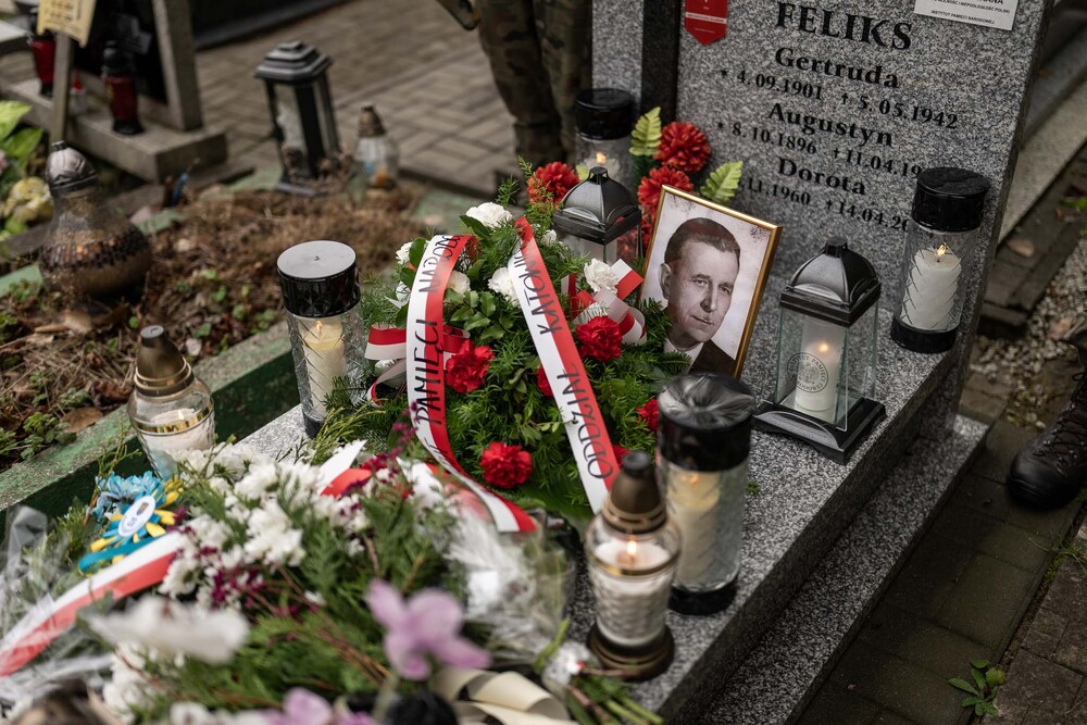 Uroczystość oznaczenia grobu powstańca śląskiego śp. Augustyna Feliksa znakiem pamięci „Tobie Polsko”. Fot.: IPN Krzysztof Łojko