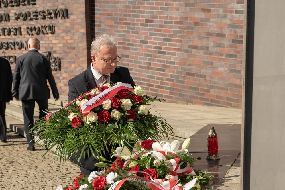 Wręczenie medali z okazji 45. rocznicy wprowadzenia stanu wojennego – Katowice. Fot.: IPN Krzysztof Łojko