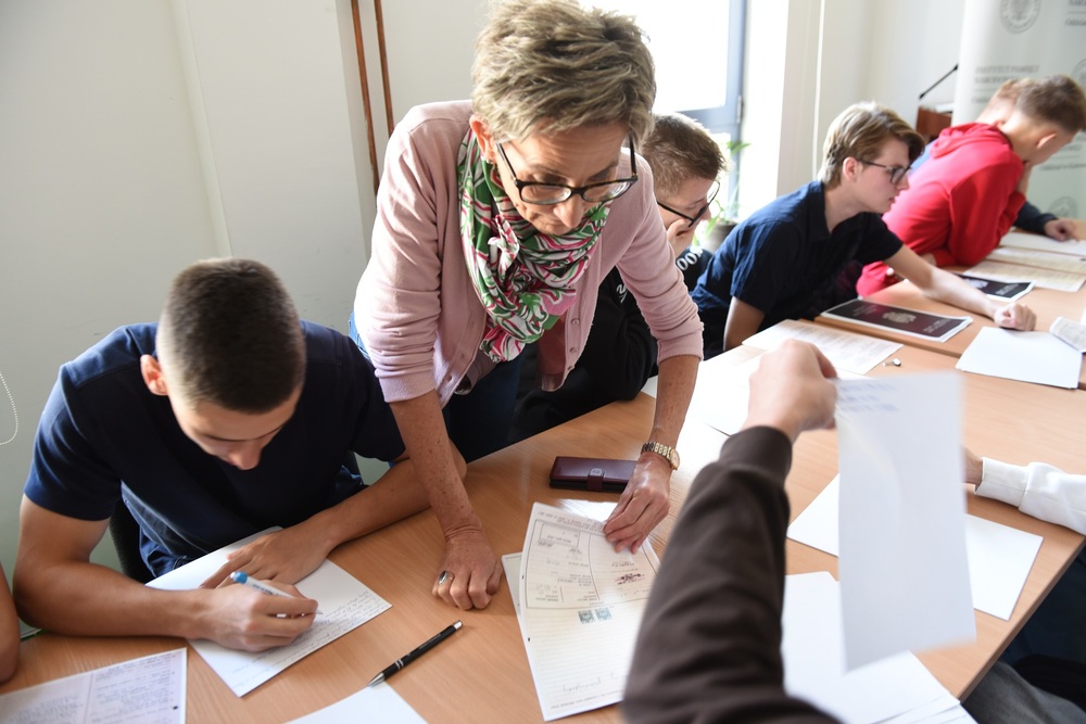 Zajęcia edukacyjne „Co kryją archiwa IPN?”. Fot. Filip Sajdak
