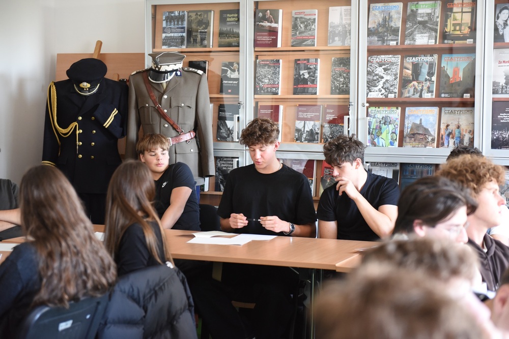 Zajęcia edukacyjne „Co kryją archiwa IPN?”. Fot. Filip Sajdak