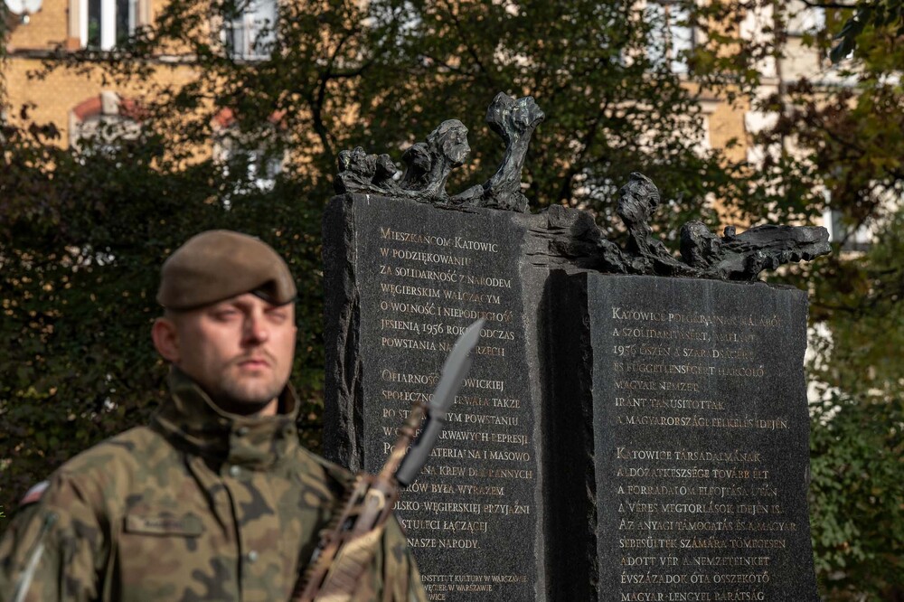 Obchody 70. rocznicy wybuchu Powstania Węgierskiego. Fot.: IPN Krzysztof Łojko