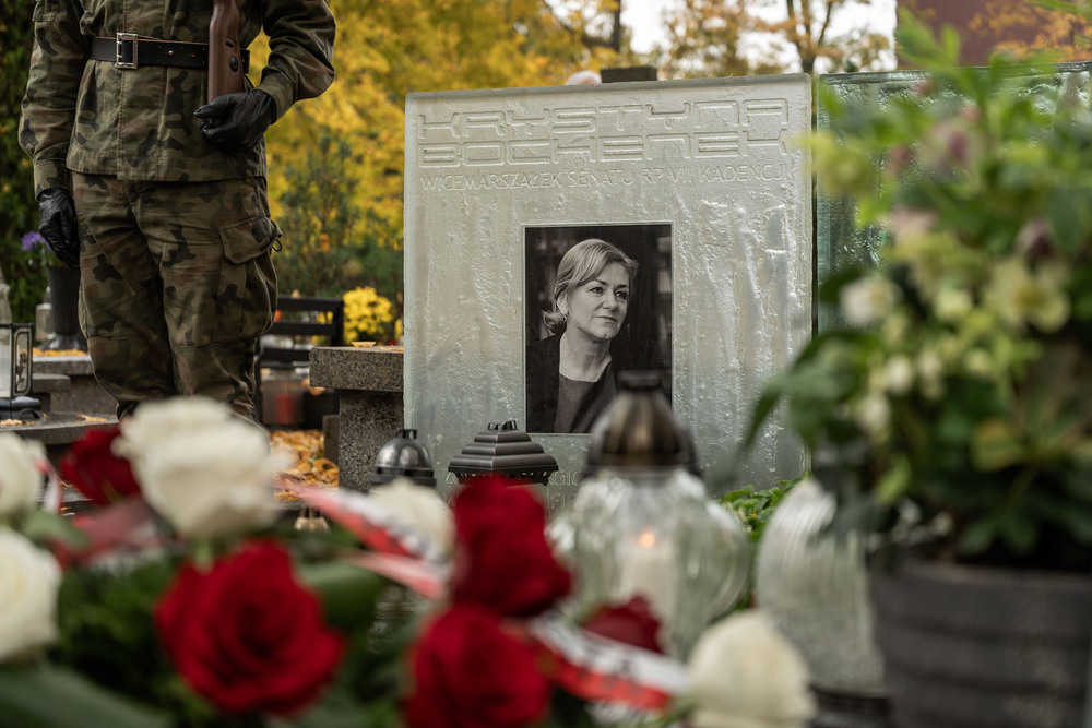 Pamiętamy o zmarłych. Fot.: IPN Krzysztof Łojko