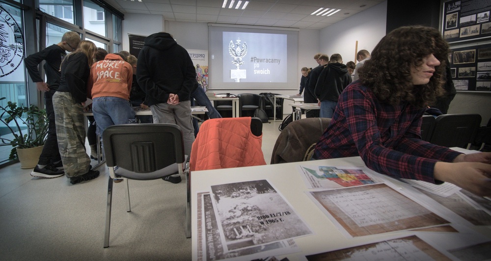 Inauguracja X edycji projektu edukacyjnego IPN „Łączka i inne miejsca poszukiwań” w Katowicach. Fot. Adam Kondracki/IPN