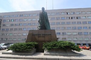 Posiedzenie wyjazdowe Komisji ds. Ochrony Miejsc Pamięci Narodowych w Katowicach.