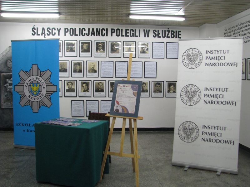 Komenda  Wojewódzka  Policji w Katowicach – Międzynarodowa konferencja „90. rocznica utworzenia Policji Województwa Śląskiego 1922–2012