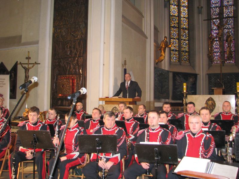 Powitanie gości – dr Andrzej Drogoń, dyrektor katowickiego IPN