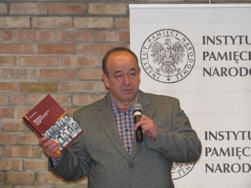 Powitanie gości  – dr Andrzej Drogoń, dyrektor katowickiego IPN