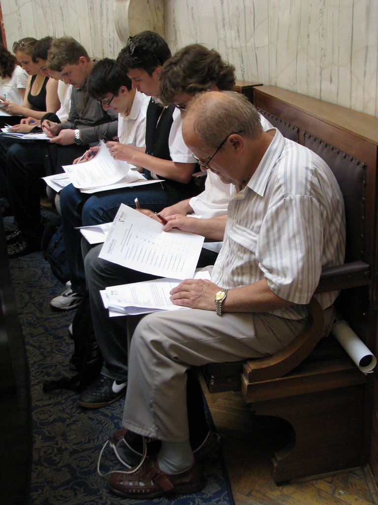 Uczestnicy  trzeciej edycji Testu z Historii Śląska „Powstanie Styczniowe na terenie dzisiejszego województwa śląskiego