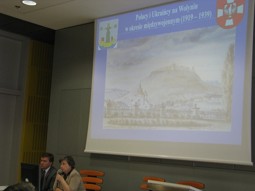 Dr hab. Joanna Januszewska-Jurkiewicz (UŚ Katowice) – Polacy i Ukraińcy na Wołyniu w okresie międzywojennym (1919–1939)