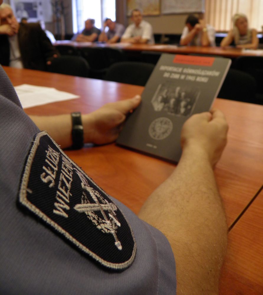 Konferencja edukacyjna dla pracowników Okręgowego Inspektoratu Służby Więziennej w Katowicach „Deportacje mieszkańców Górnego Śląska do ZSRS w 1945 r.