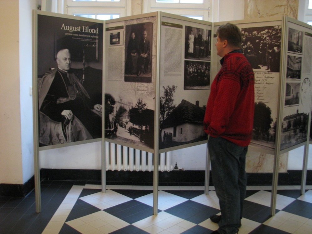 Prezentacja wystawy „August Hlond – prymas czasu narodowych wyborów