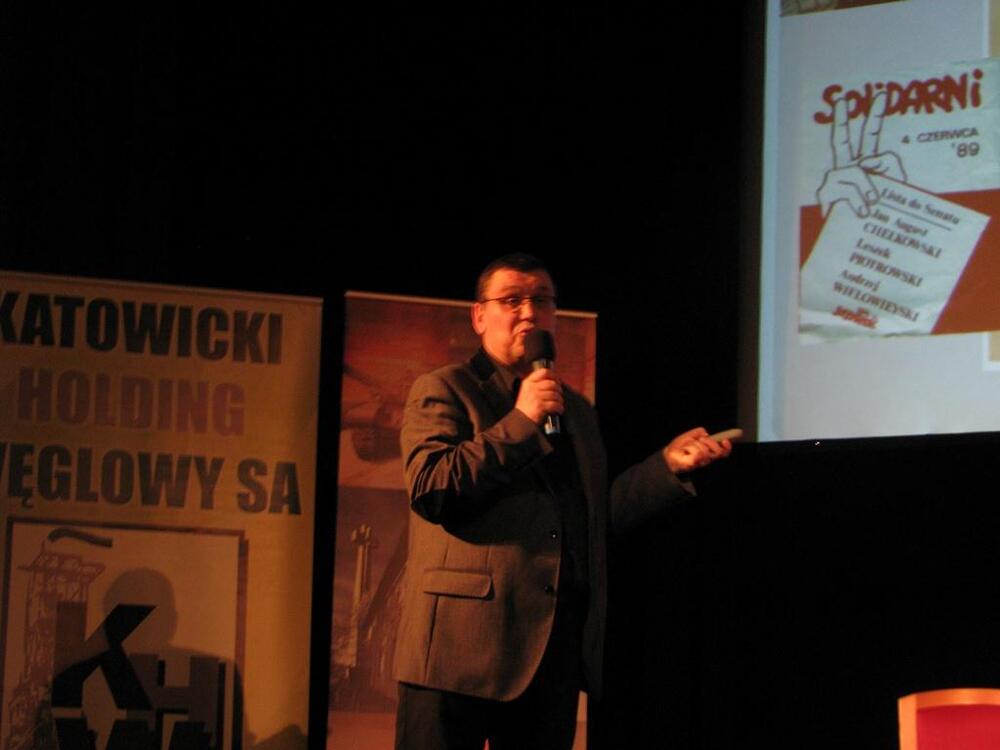 Wykład dr. Adama Dziuby na temat wyborów 4 czerwca 1989 r. w województwie katowickim