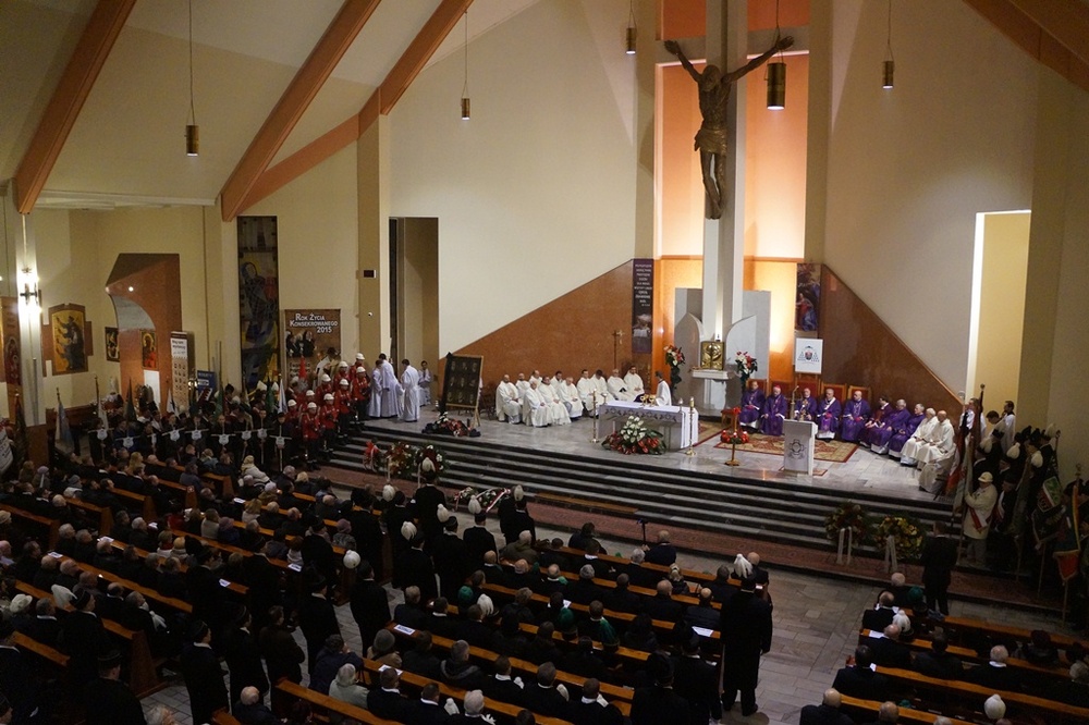 Msza św. w intencji Ojczyzny i poległych górników z Wujka