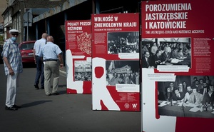 Otwarcie wystawy „Tu rodziła się Solidarność” w Jastrzębiu-Zdroju.  Fot. K. Liszka.
