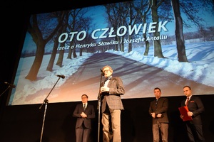 Premiera filmu dokumentalnego „Oto człowiek – rzecz o Henryku Sławiku i Józsefie Antallu” w Katowicach.