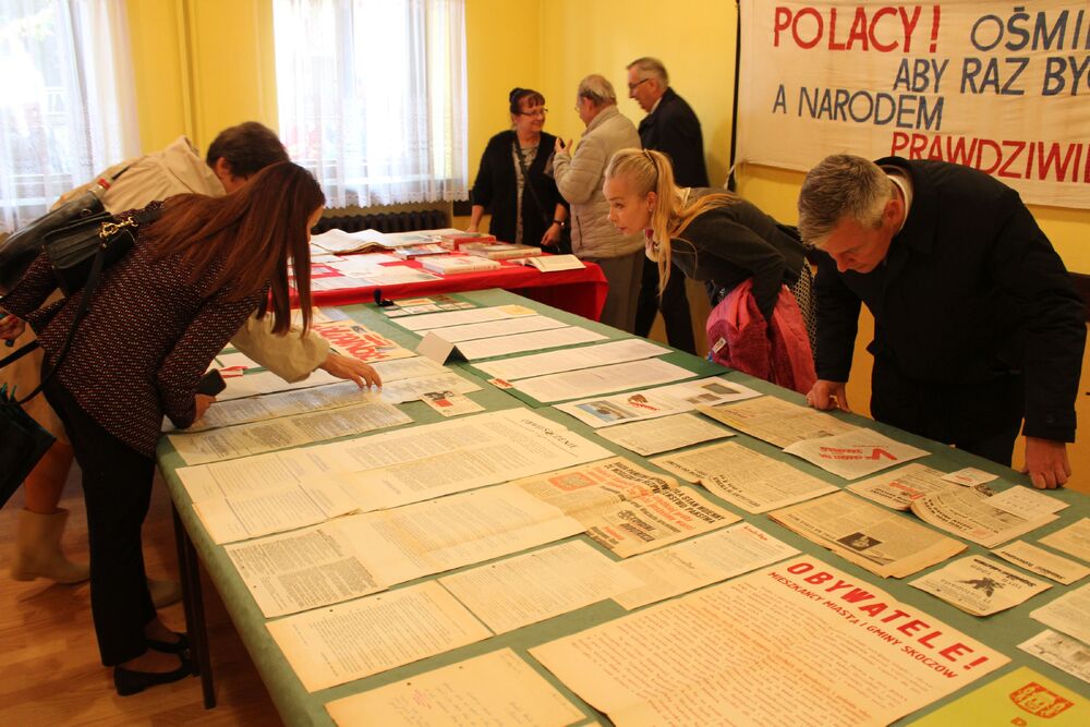 Pomnik „Solidarności” na 41. rocznicę Sierpnia – Skoczów, 30 sierpnia 2021 Fot. Artur Kasprzykowski