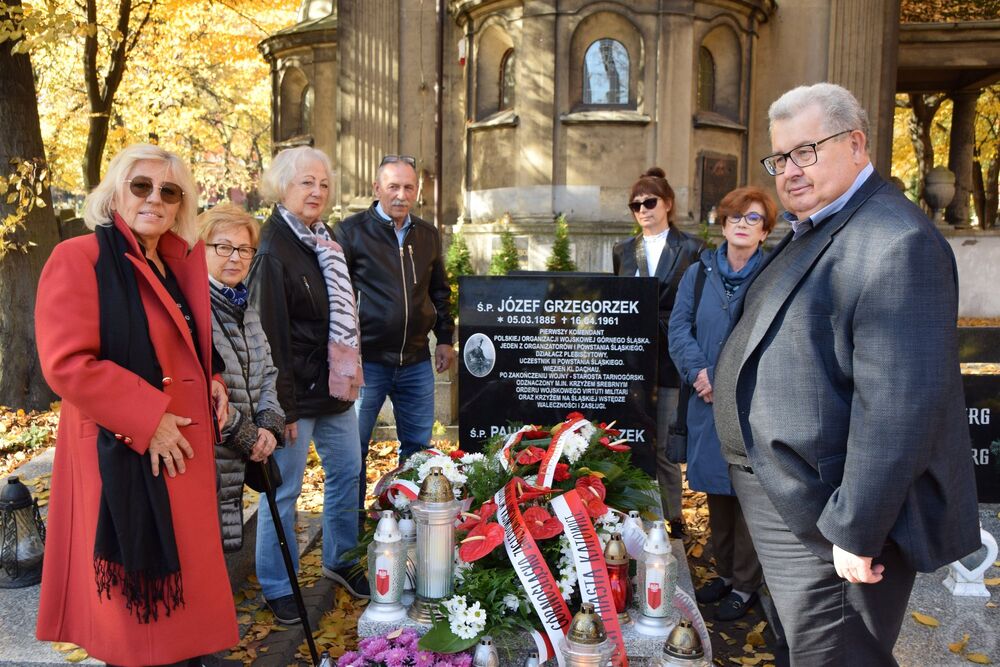 Upamiętnienie wybitnych, zasłużonych Polaków spoczywających na nekropoliach województwa śląskiego. Fot. Jan Kwaśniewicz