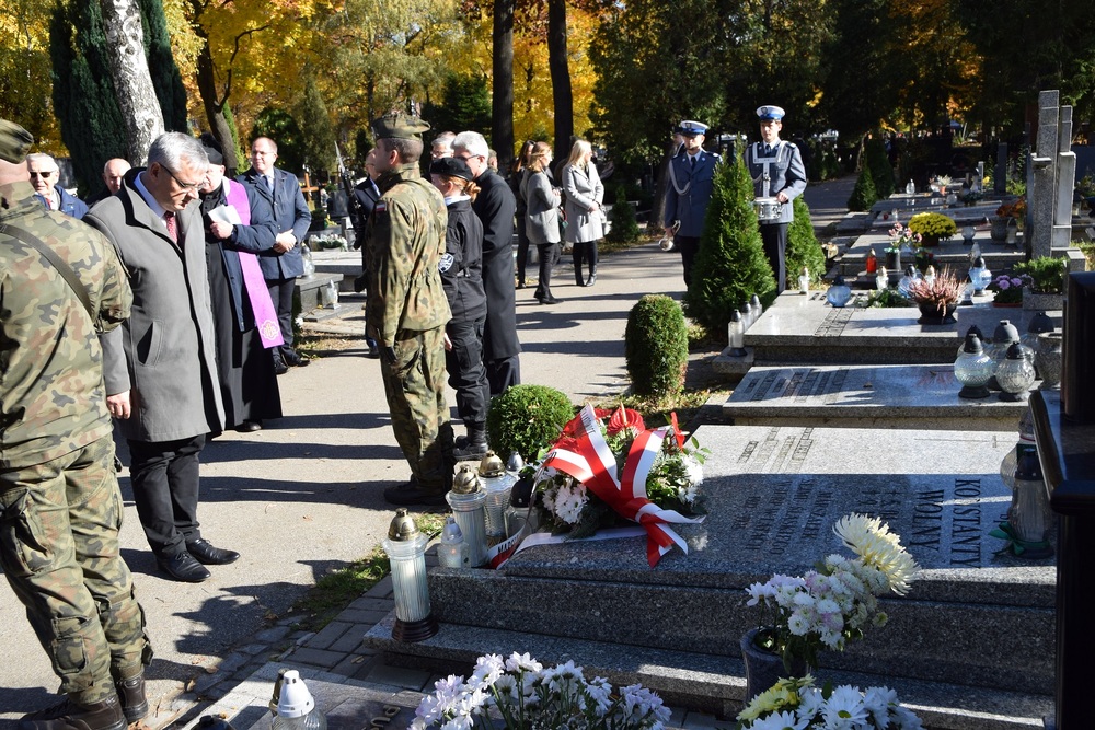 Upamiętnienie wybitnych, zasłużonych Polaków spoczywających na nekropoliach województwa śląskiego. Fot. Jan Kwaśniewicz