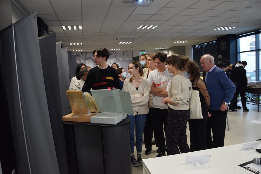 Promocja publikacji „...aby każdy okruch historii został uratowany!” Archiwum Pełne Pamięci w Katowicach.