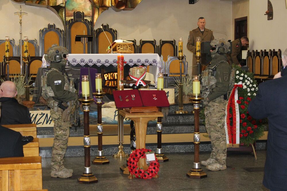 Pogrzeb śp. płk. Jerzego Tarnawskiego. Fot. Artur Kasprzykowski/IPN