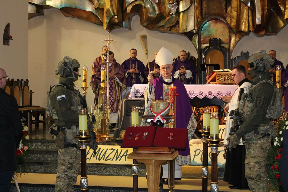 Pogrzeb śp. płk. Jerzego Tarnawskiego. Fot. Artur Kasprzykowski/IPN