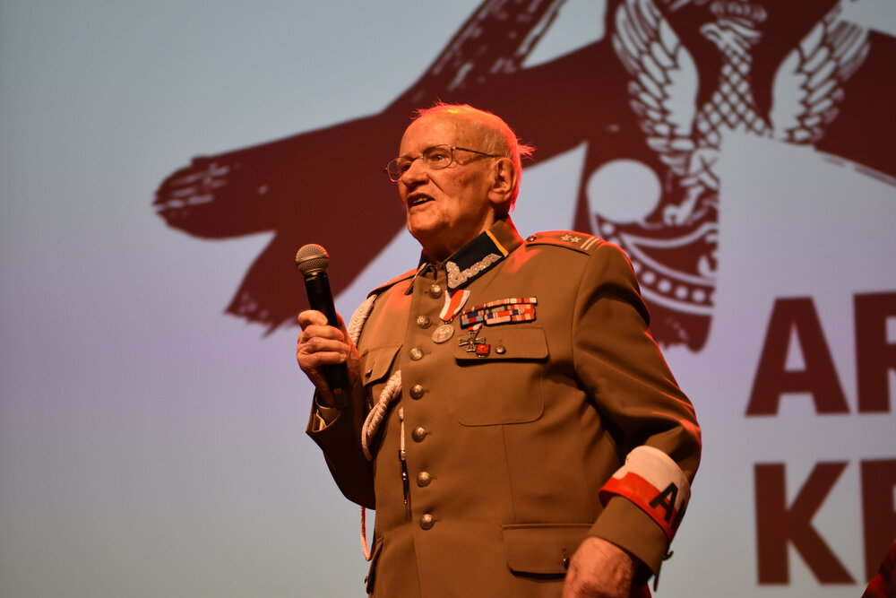 Spotkanie z żołnierzami AK w 80. rocznicę przekształcenia Związku Walki Zbrojnej w Armię Krajową w Sosnowcu. Fot. Krzysztof Łojko/IPN