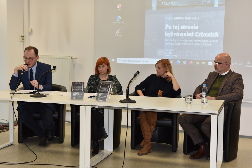 Dyskusja wokół książki dr Aleksandry Namysło.