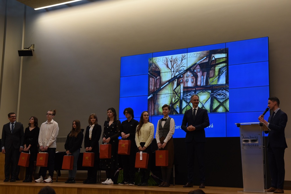 Podsumowanie XXIV Międzynarodowego konkursu plastycznego „Ludzie ludziom zgotowali ten los” im. Augusta Kowalczyka