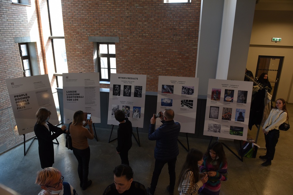 Podsumowanie XXIV Międzynarodowego konkursu plastycznego „Ludzie ludziom zgotowali ten los” im. Augusta Kowalczyka