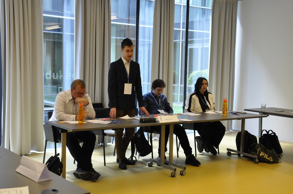 Finał regionalny VII Turnieju Debat Historycznych w Katowicach.