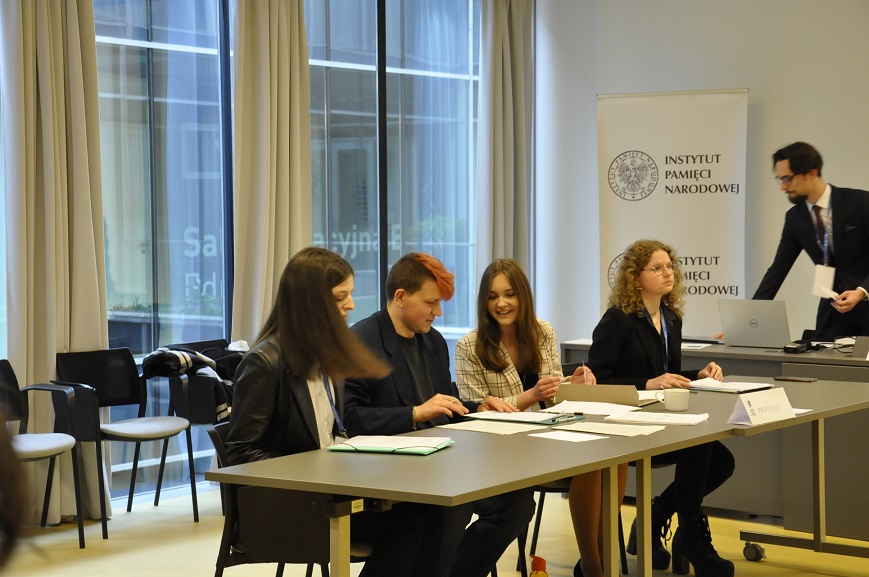 Finał regionalny VII Turnieju Debat Historycznych w Katowicach.