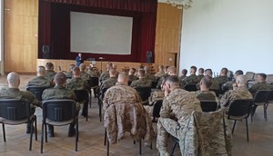 Cykl wykładów IPN dla żołnierzy w Gliwicach.