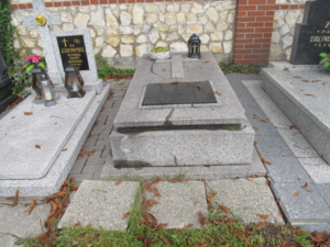 K. i J. Przybyłek - grób