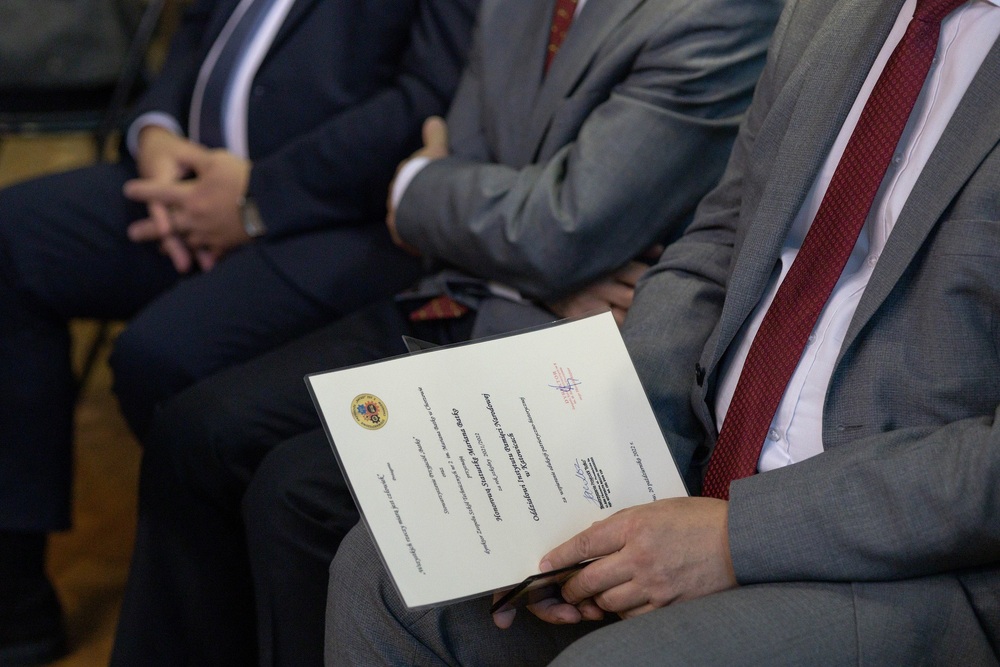 Katowicki IPN uhonorowany Honorową Statuetką Mariana Batko. Fot. ZST nr 2 im. M. Batko w Chorzowie