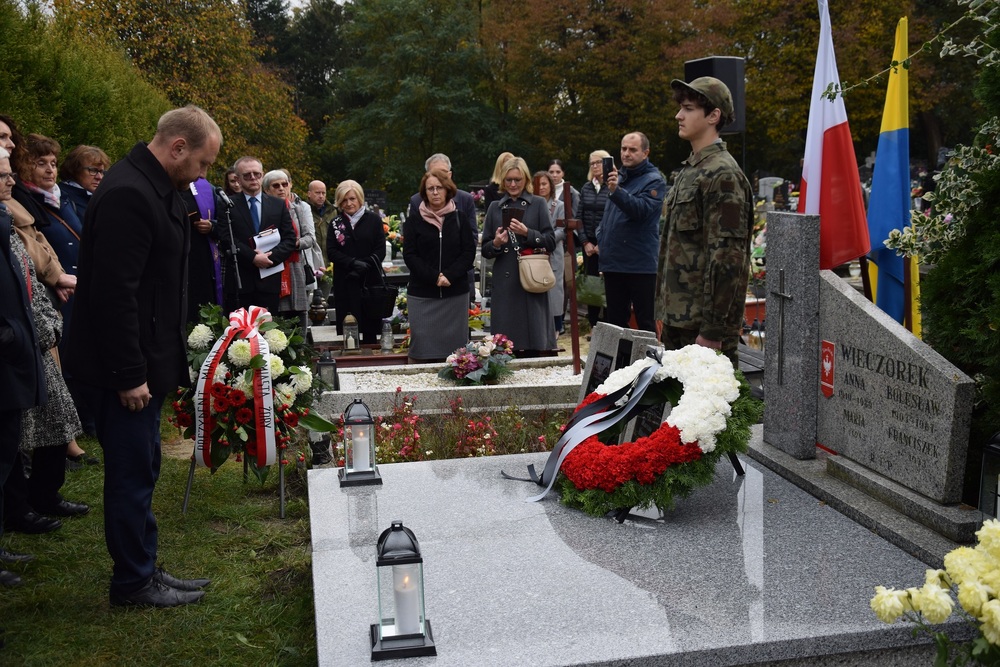 Uroczystość oznaczenia grobu powstańca śląskiego śp. Bolesław Wieczorka znakiem pamięci „Tobie Polsko”. Fot. Danuta Mikoda/IPN