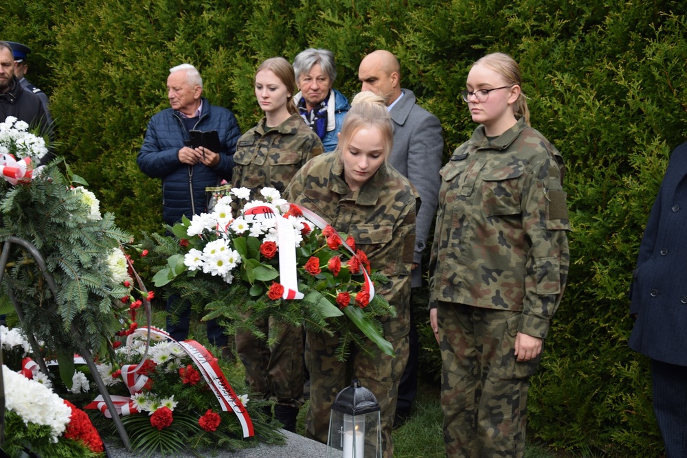 Uroczystość oznaczenia grobu powstańca śląskiego śp. Bolesław Wieczorka znakiem pamięci „Tobie Polsko”. Fot. Danuta Mikoda/IPN