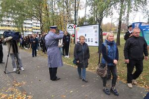 Uroczystość odsłonięcia tablicy edukacyjno-informacyjnej „Skwer Jeńców Ostaszkowa“