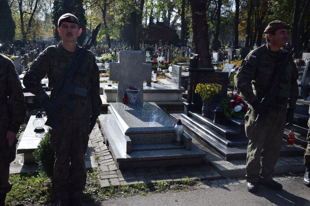 Uroczyste oznaczenie i poświęcenie grobu weterana walk o wolność i niepodległość Polski śp. Romana Jana Koźlika – Katowice, 27 października 2022