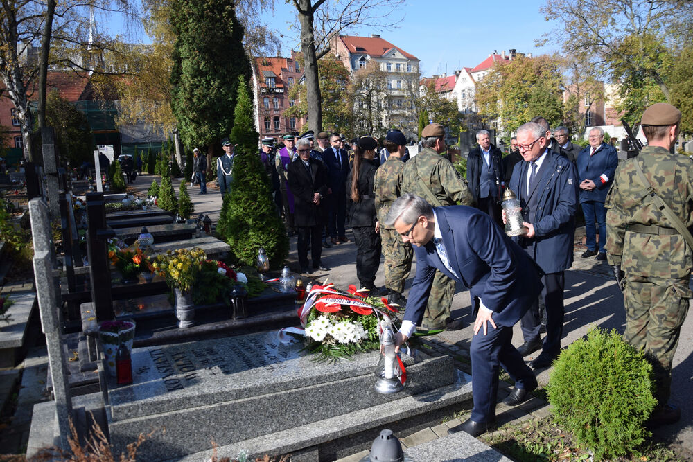 Uroczyste oznaczenie i poświęcenie grobu weterana walk o wolność i niepodległość Polski śp. Romana Jana Koźlika – Katowice, 27 października 2022