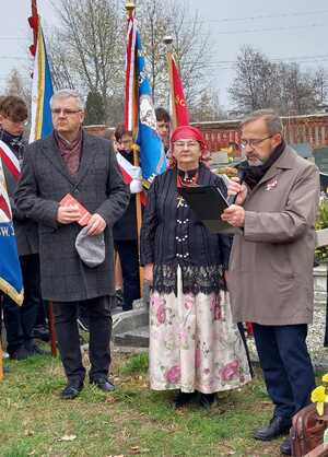 Uroczystość oznaczenia grobu powstańca śląskiego śp. Jana Bielanika znakiem pamięci „Tobie Polsko” w Mysłowicach.