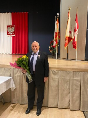 Jan Bolesław Kokot odznaczony Krzyżem Wolności i Solidarności w Calgary (Kanada).