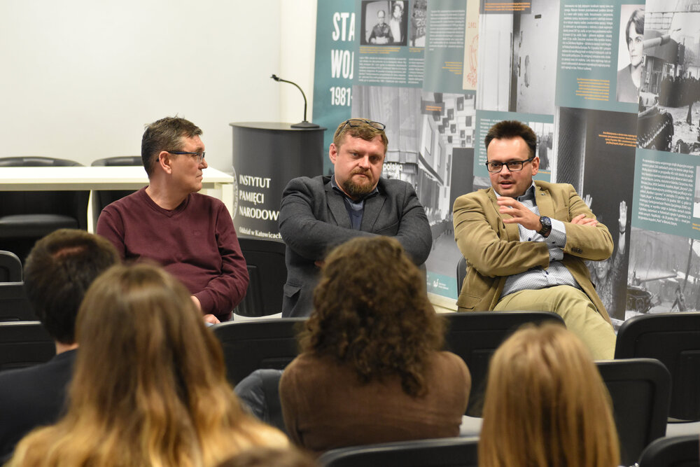 Promocja najnowszego numeru periodyku popularnonaukowego „CzasyPisma“. Fot. Krzysztof Łojko/IPN