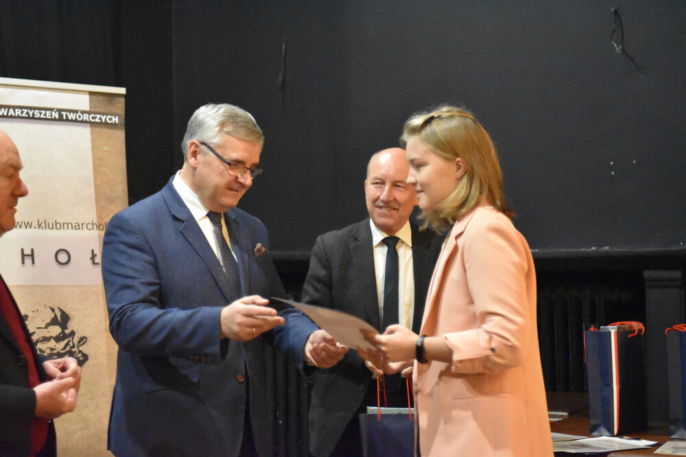 Finał XIII edycji konkursu historyczno-literackiego zorganizowanego w 100. rocznicę objęcia części Górnego Śląska przez Rzeczpospolitą. Fot. Krzysztof Łojko/IPN