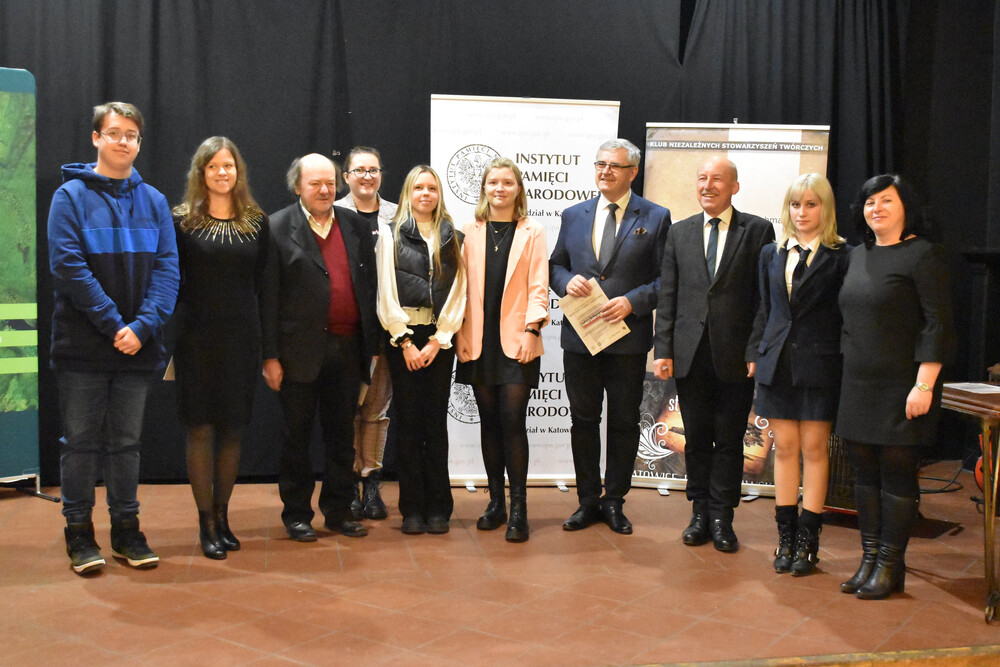 Finał XIII edycji konkursu historyczno-literackiego zorganizowanego w 100. rocznicę objęcia części Górnego Śląska przez Rzeczpospolitą. Fot. Krzysztof Łojko/IPN